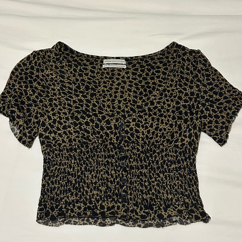 NWOT Urban Outfitters Cheetah Crop Top (XS)